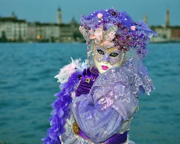 Carnaval de Venise : les masques enchanteurs - Floriane Lemarié